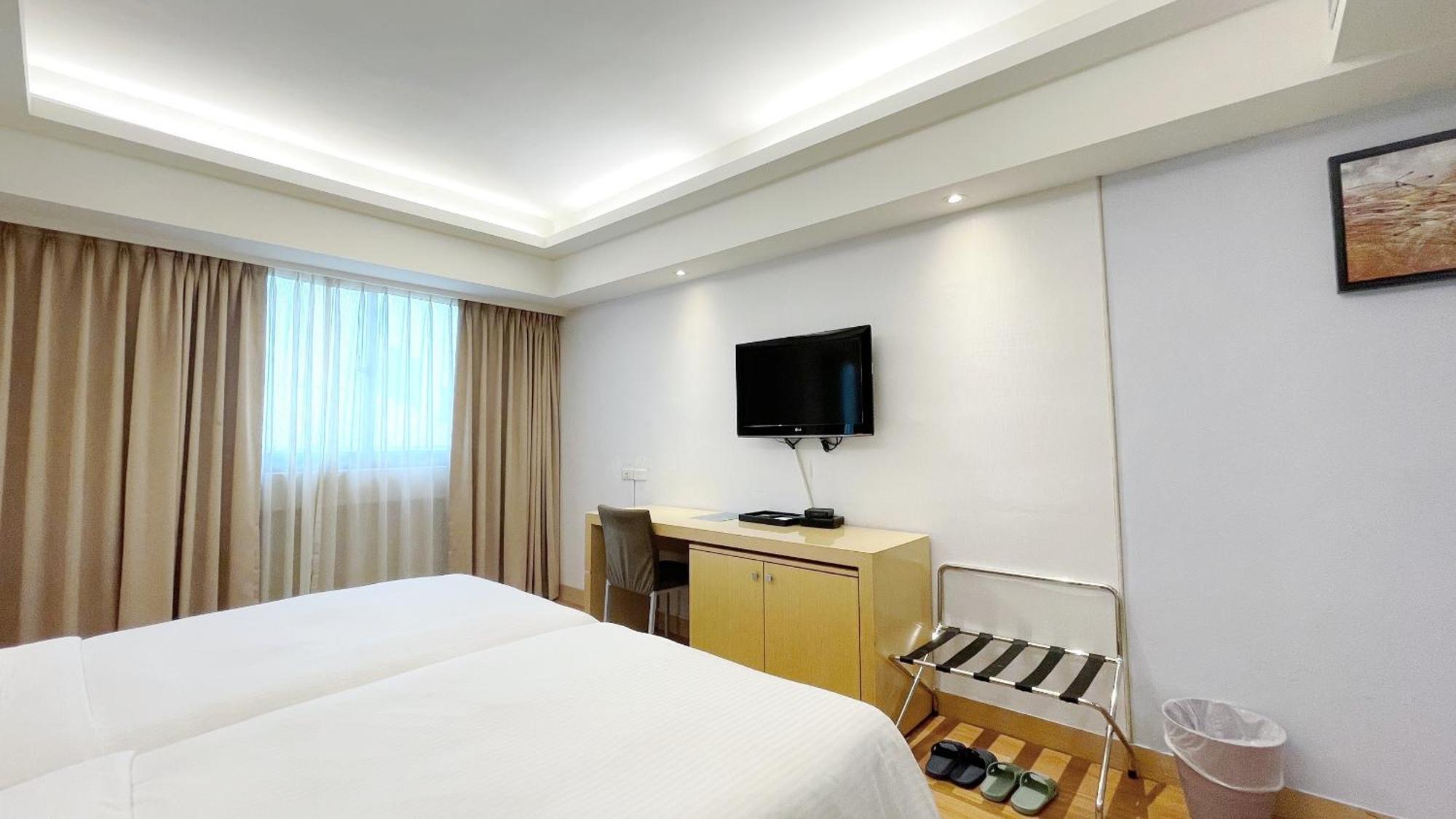 Delton Hotel Kaohsiung Luaran gambar