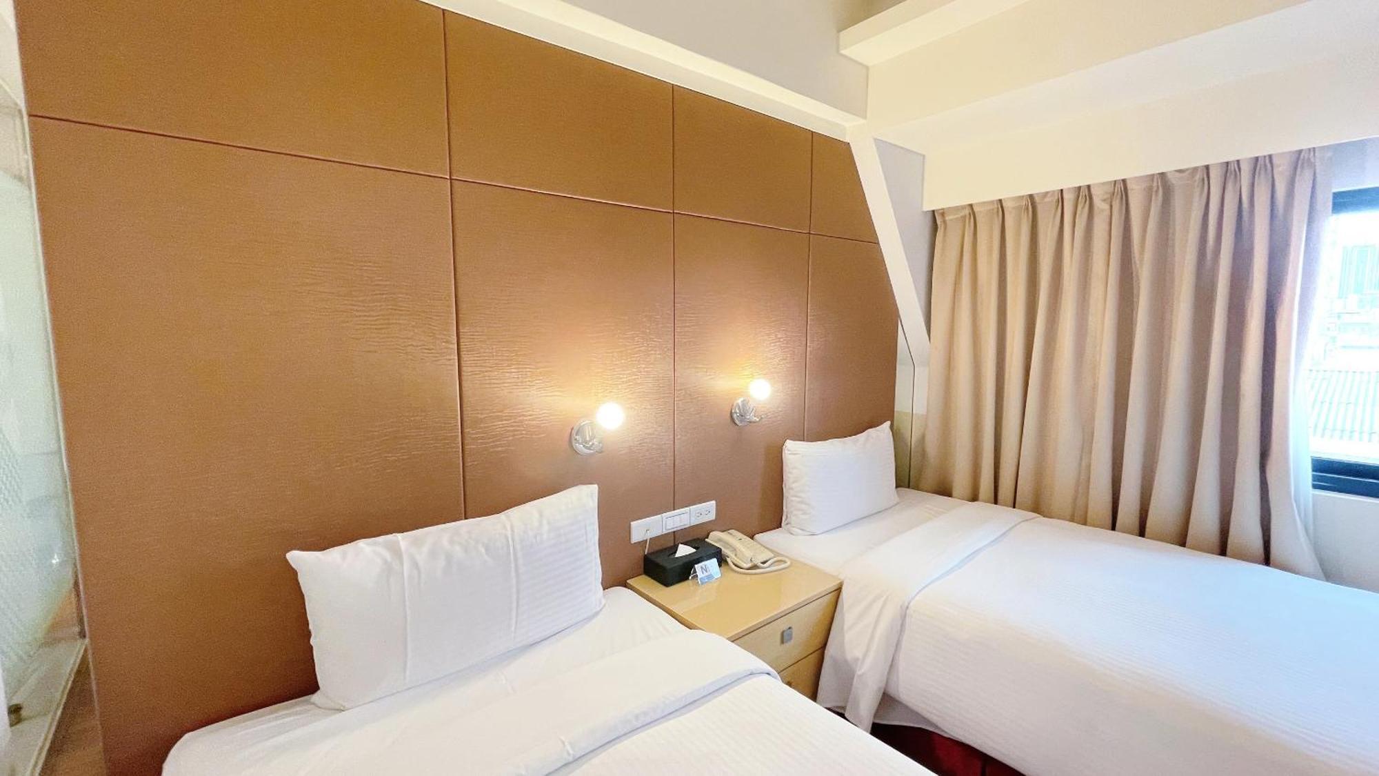 Delton Hotel Kaohsiung Luaran gambar